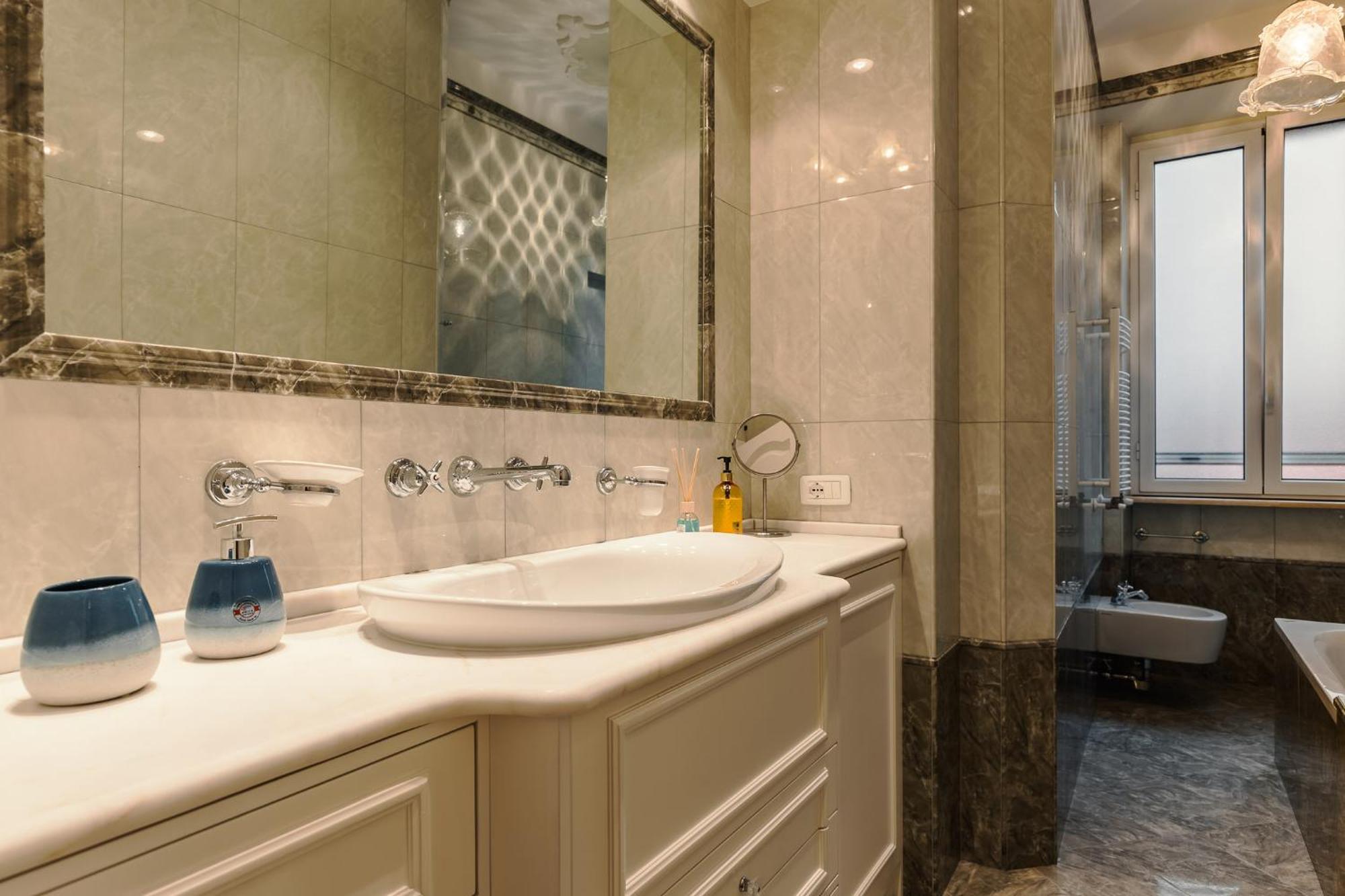 Saint John Loft Apartment Рим Екстериор снимка